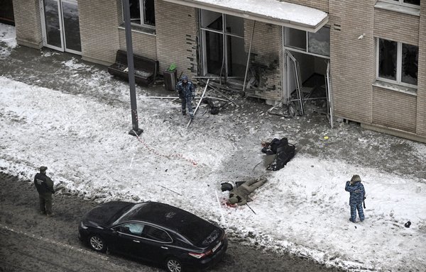 После этого убийства, даже Москва стала опасной для высшего военного командования  РФ