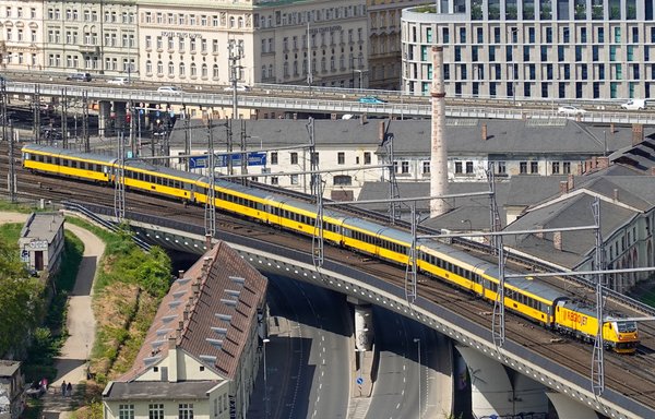 Европа инвестирует миллиарды, чтобы быстрее перебрасывать войска в случае любой будущей войны