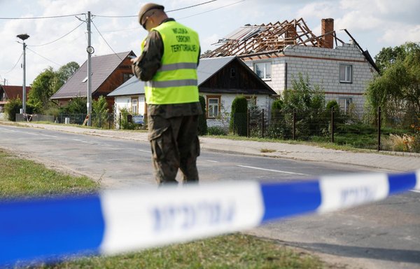 Польша призвала НАТО к действиям после вторжения российских дронов в ее воздушное пространство