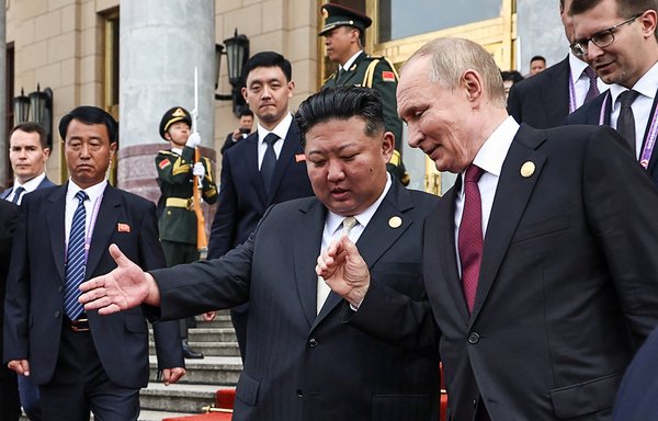 Kim, kimchi and machine guns: Russia exhibits North Korean art
