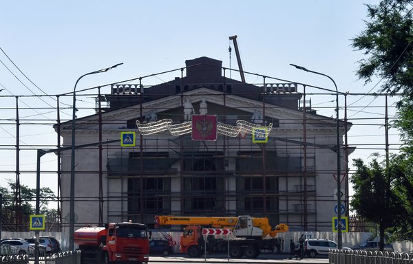 В Мариуполе выкапывают мертвых ради застройки