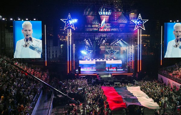 В России военного времени молчание возглавляет чарты