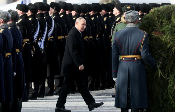 Russia spends record sums burying its war dead