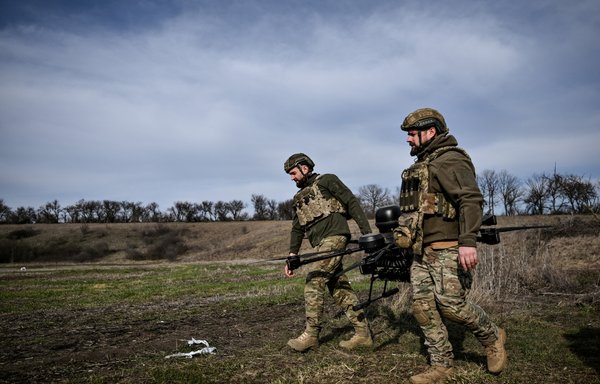 Ukraine is stretching the kill zone and Russia can't keep up
