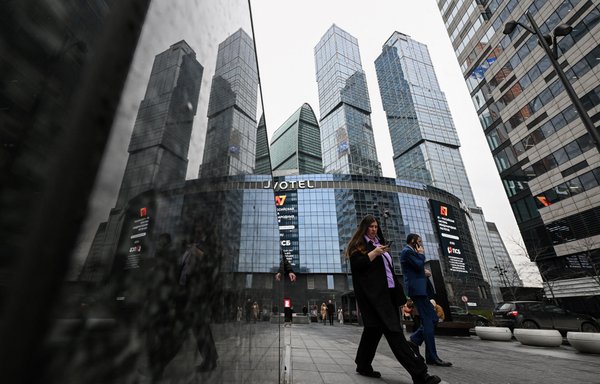 Russia teaches citizens to accept permission-based internet