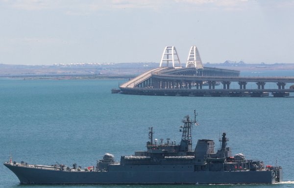 Сухопутный коридор в Крым превращается в ловушку